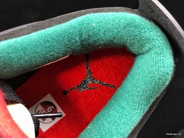 Red Green-Varsity NRG AQ3816-063 Black Air Gorge Jordan 4 0802